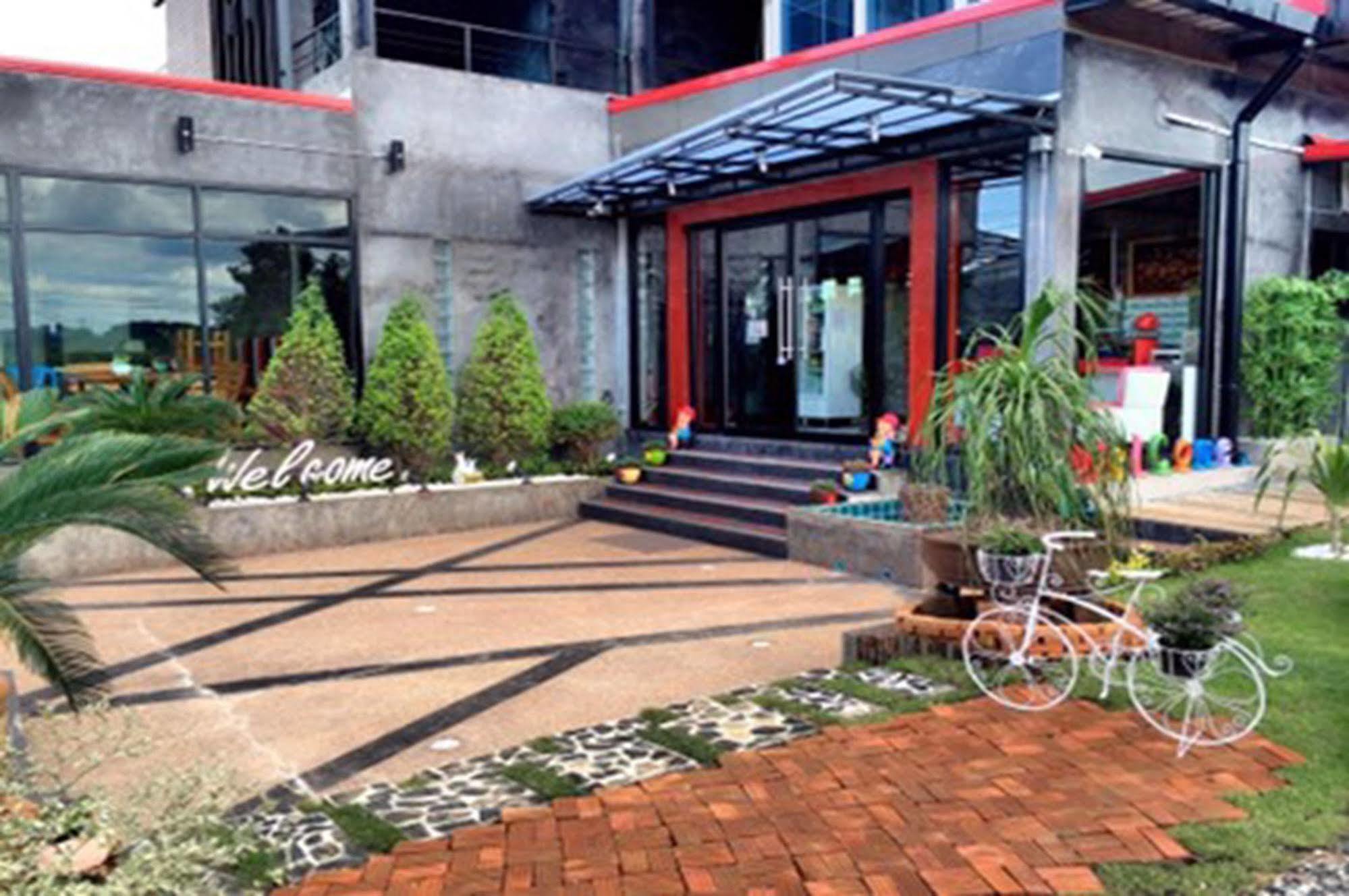The Grace Hotel Kalasin Exterior photo